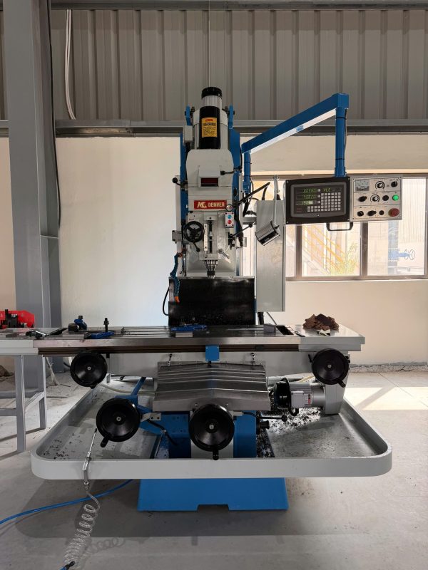 Máy phay đứng Denver DM-4VS